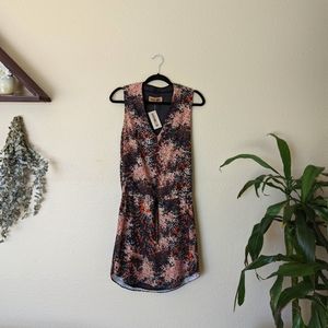 NWT Karen Zambos Sleeveless Floral Dress